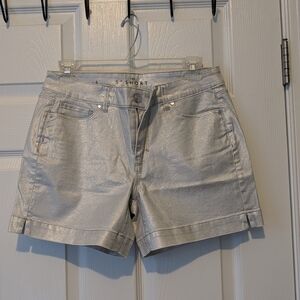 White House Black Market Shimmering Silver 5inch Shorts Size 4 $17